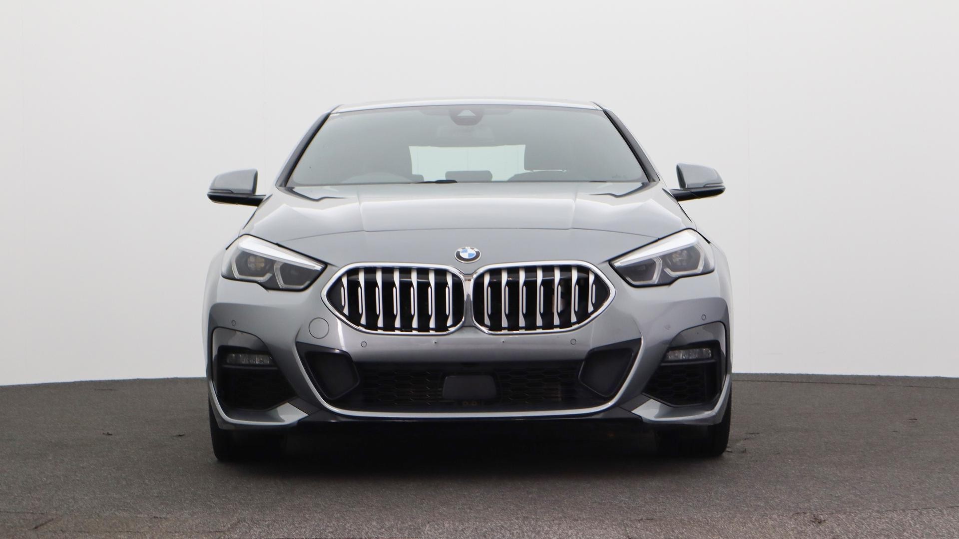 BMW 2 Series image 2