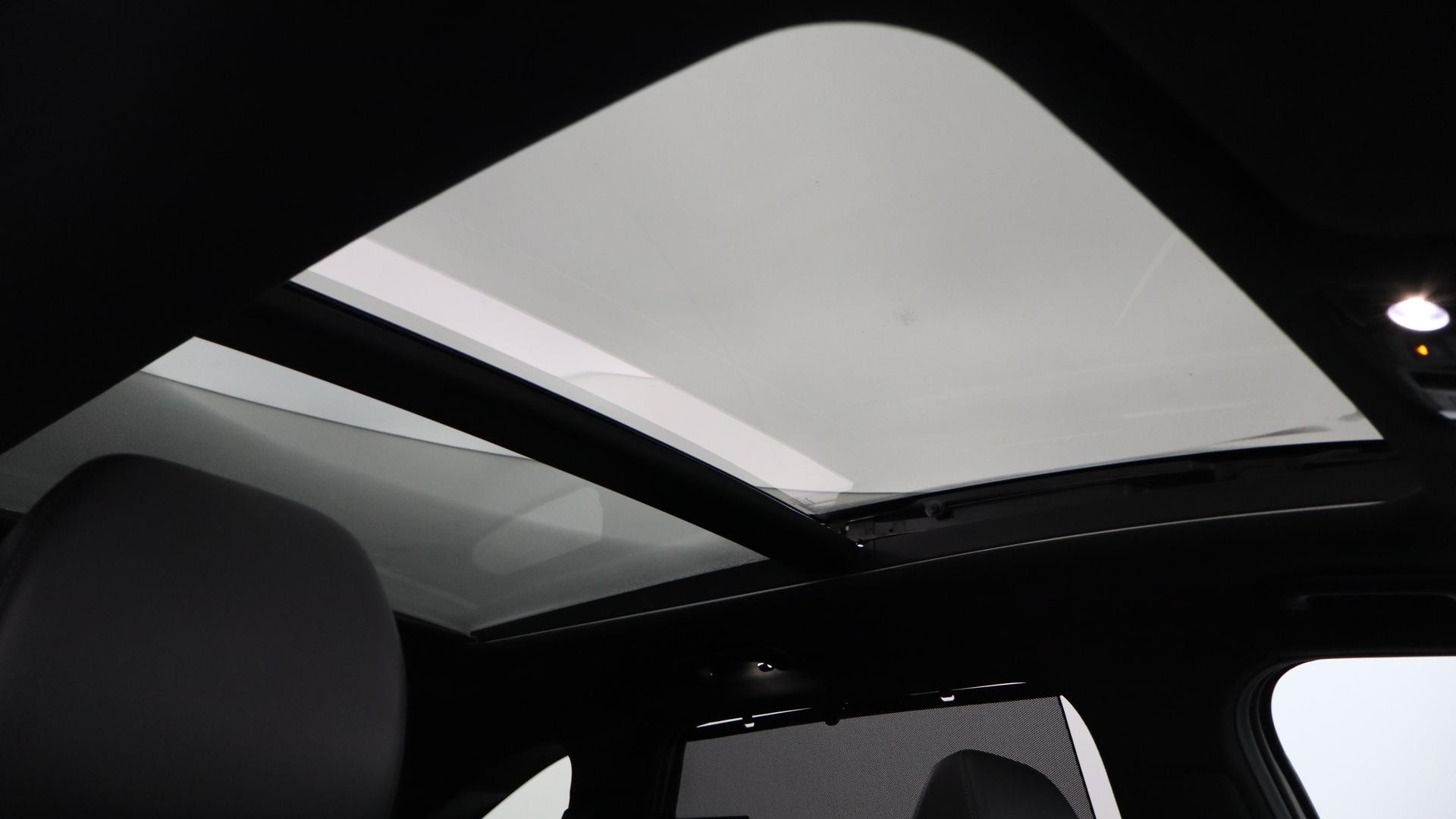 Kia Sorento image 4