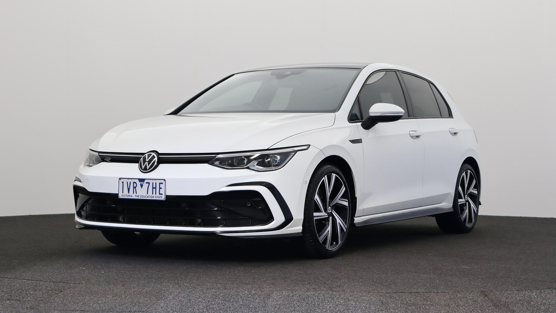 Volkswagen Golf image 1