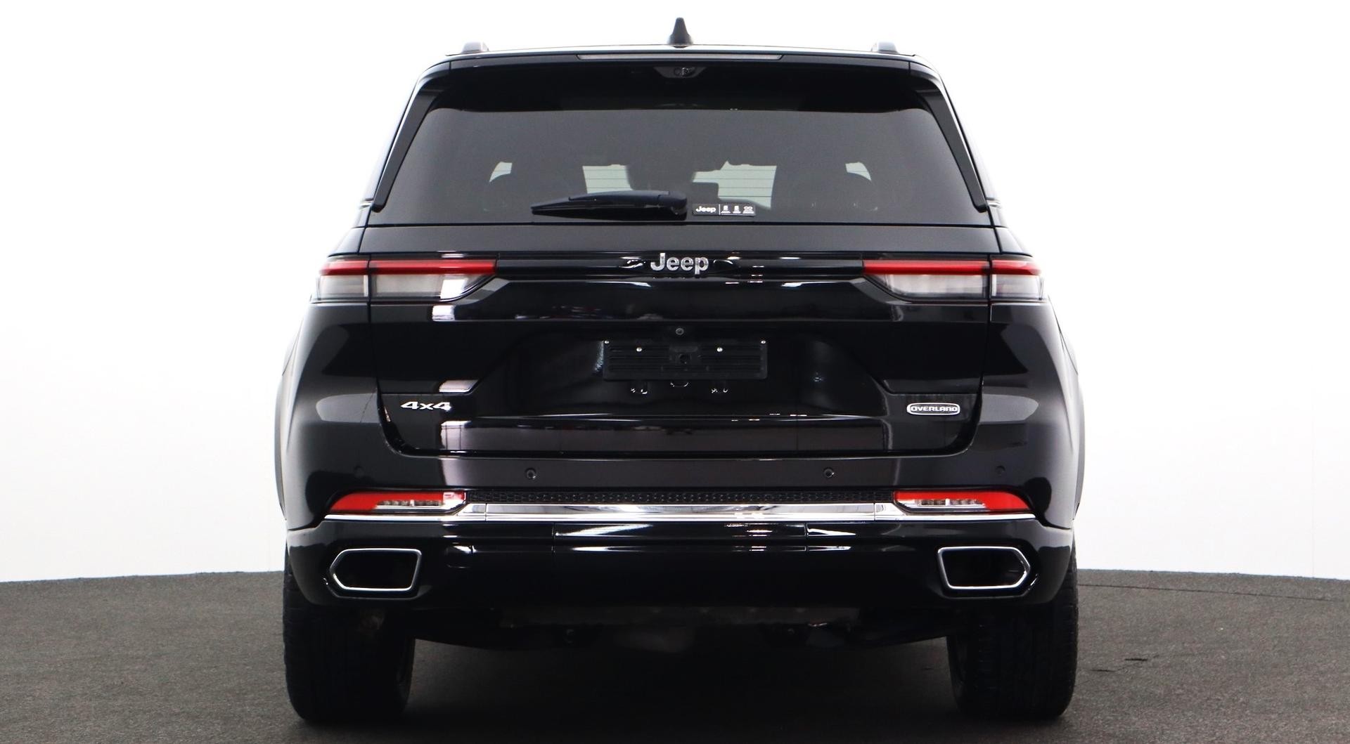 Jeep Grand Cherokee image 3