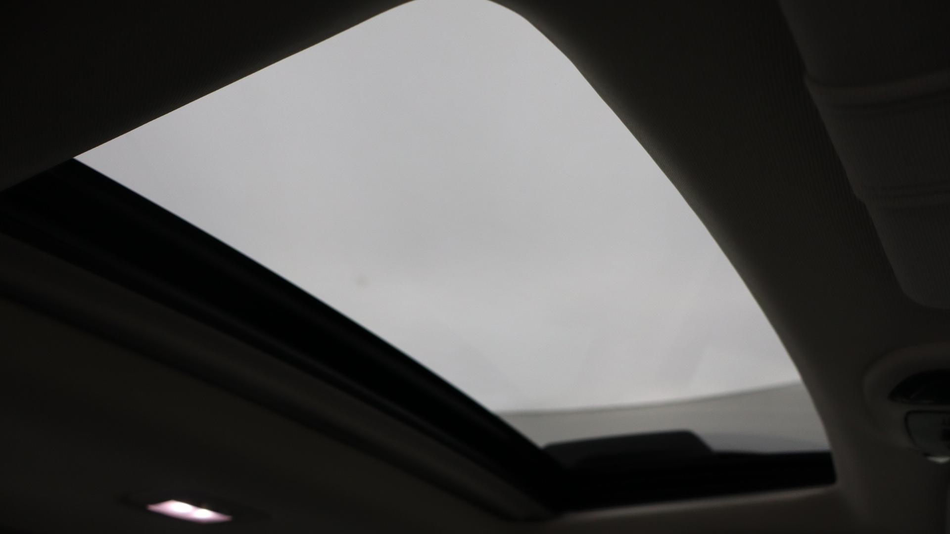 Subaru Outback image 4
