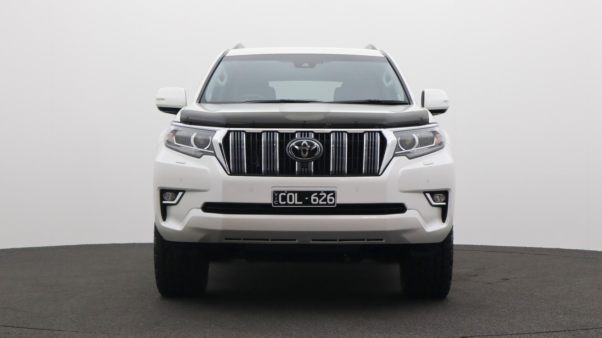 Toyota Landcruiser Prado image 2