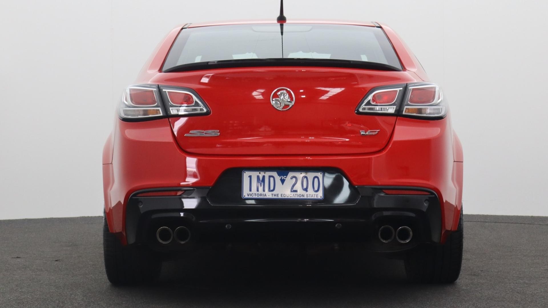 Holden Commodore image 3