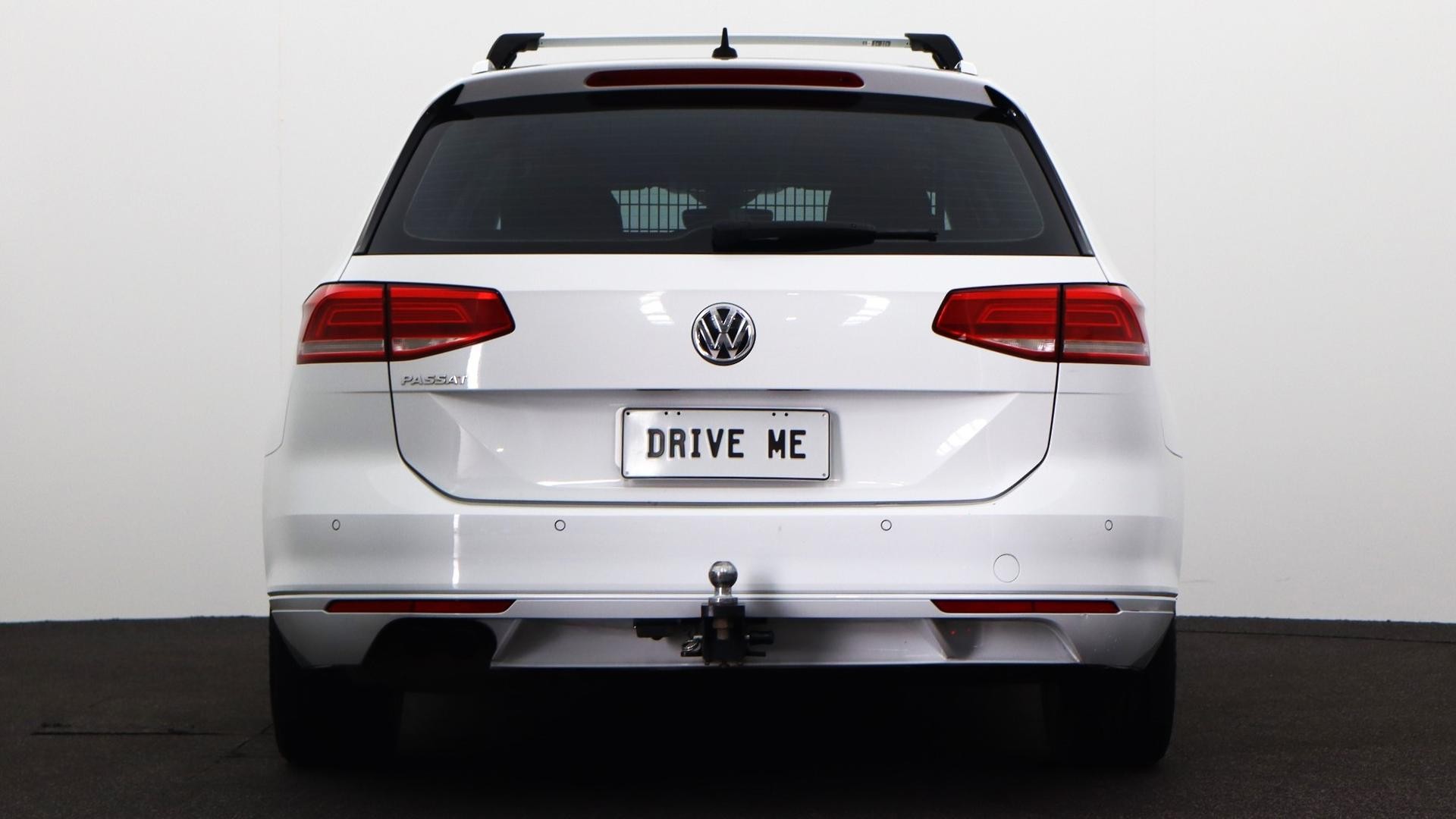 Volkswagen Passat image 3