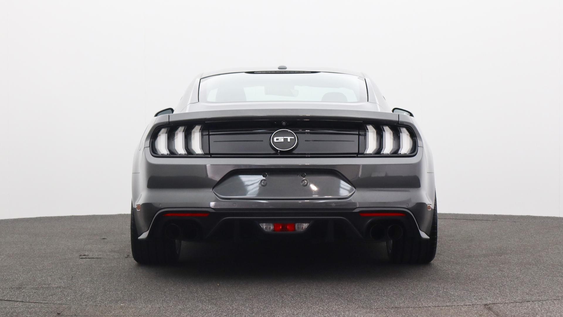 Ford Mustang image 3