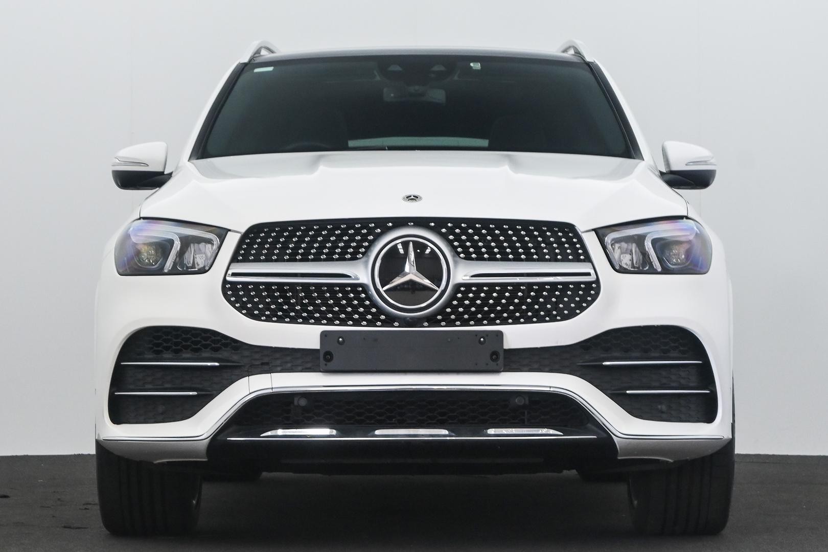 Mercedes Benz Gle-class image 2