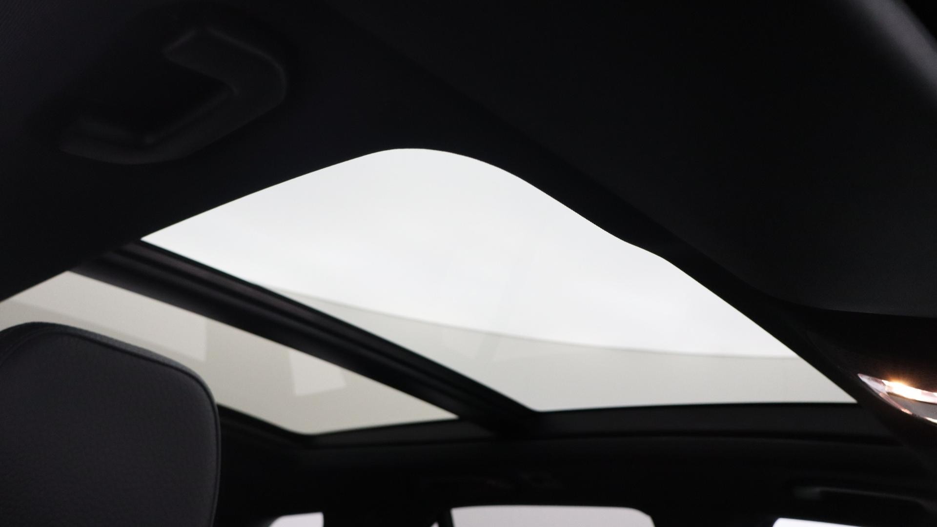 Mercedes Benz Gle-class image 4