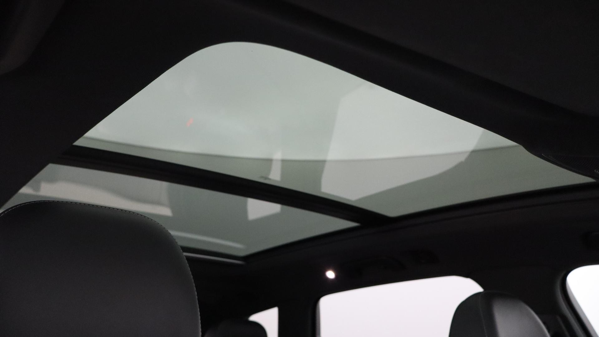 Audi Q7 image 4