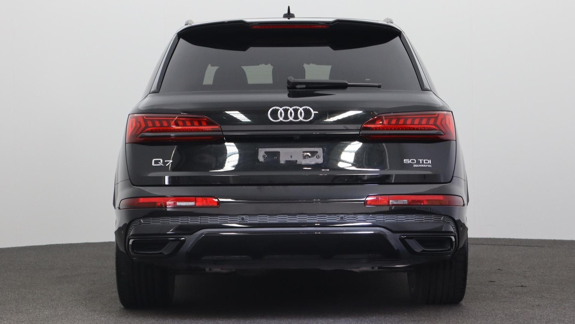 Audi Q7 image 3