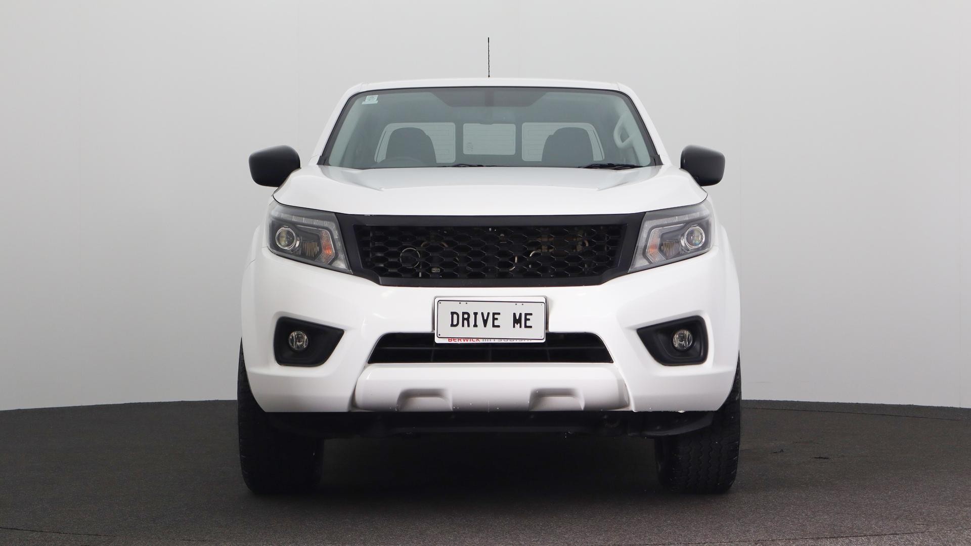 Nissan Navara image 2