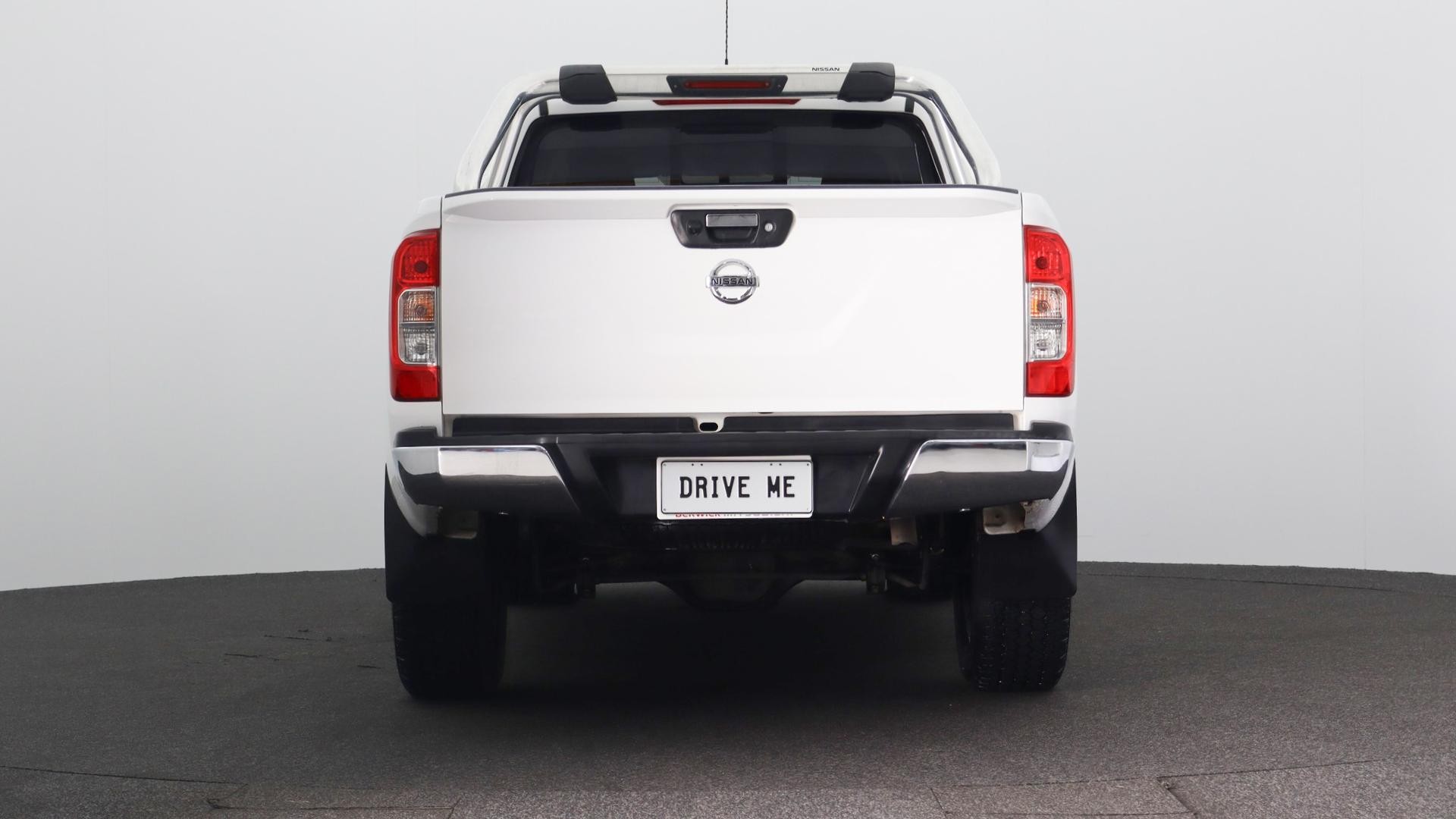Nissan Navara image 3