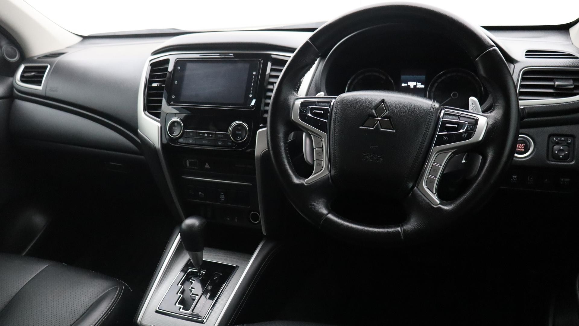 Mitsubishi Triton image 4