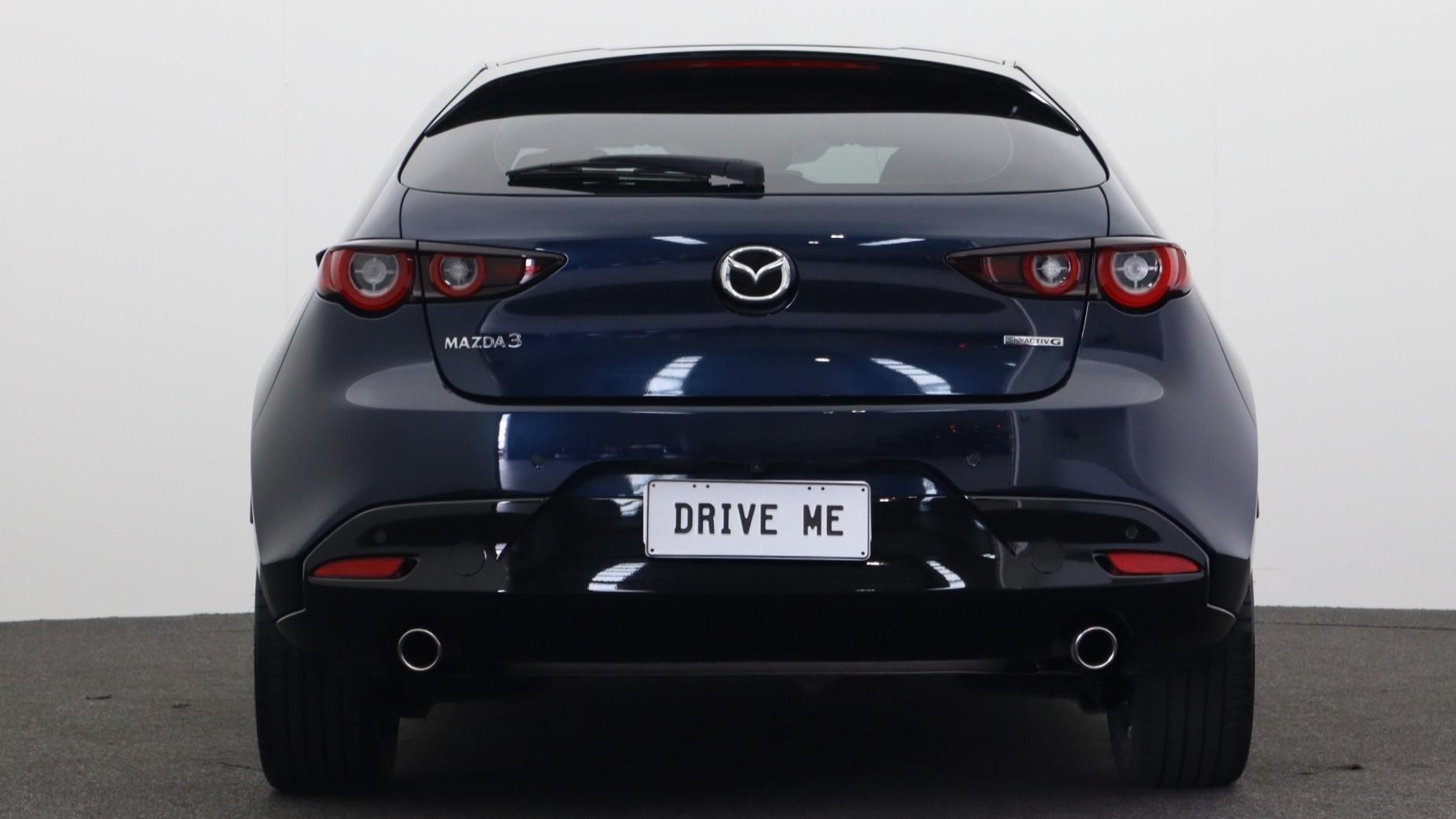 Mazda 3 image 3