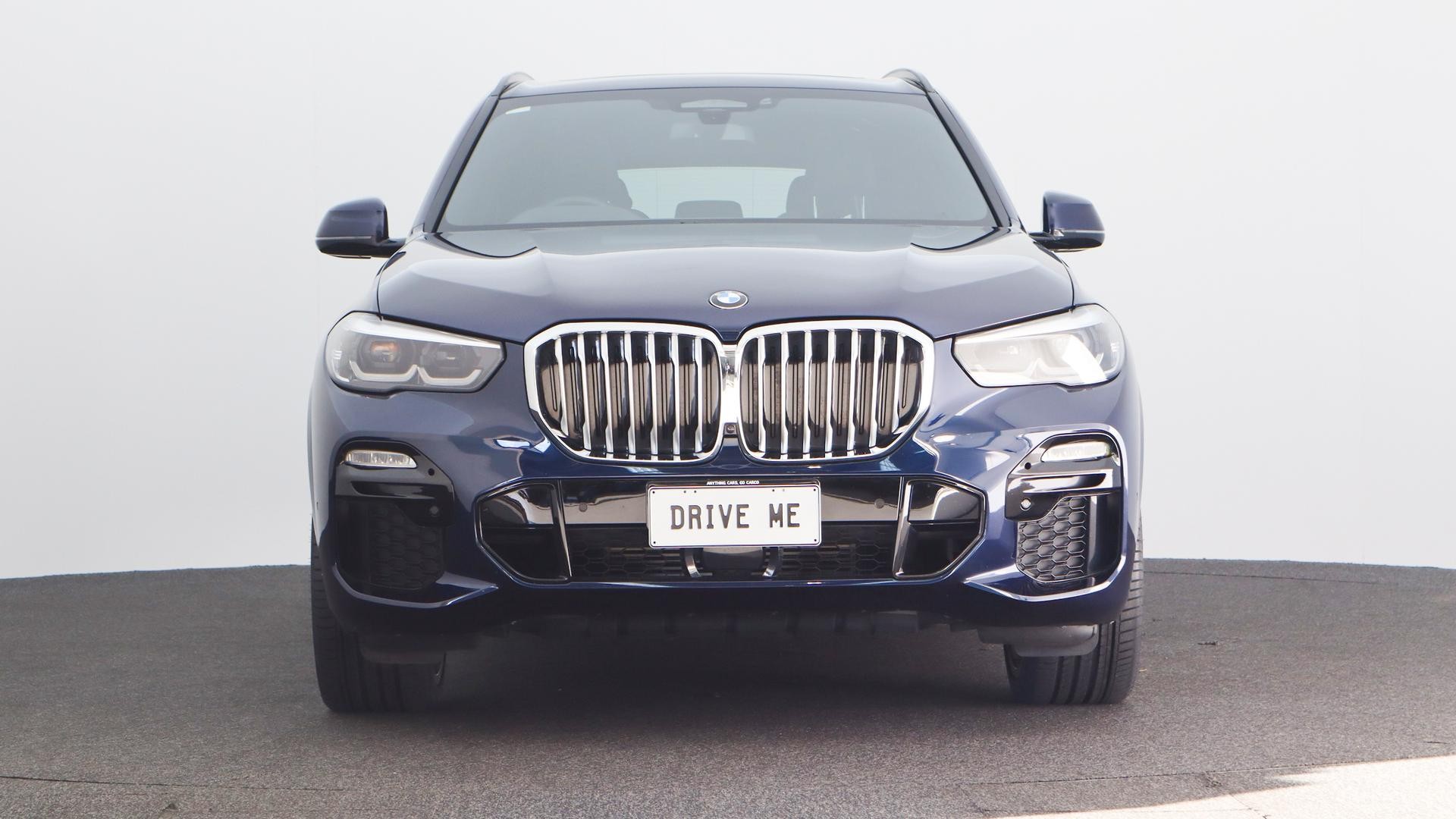 BMW X5 image 2