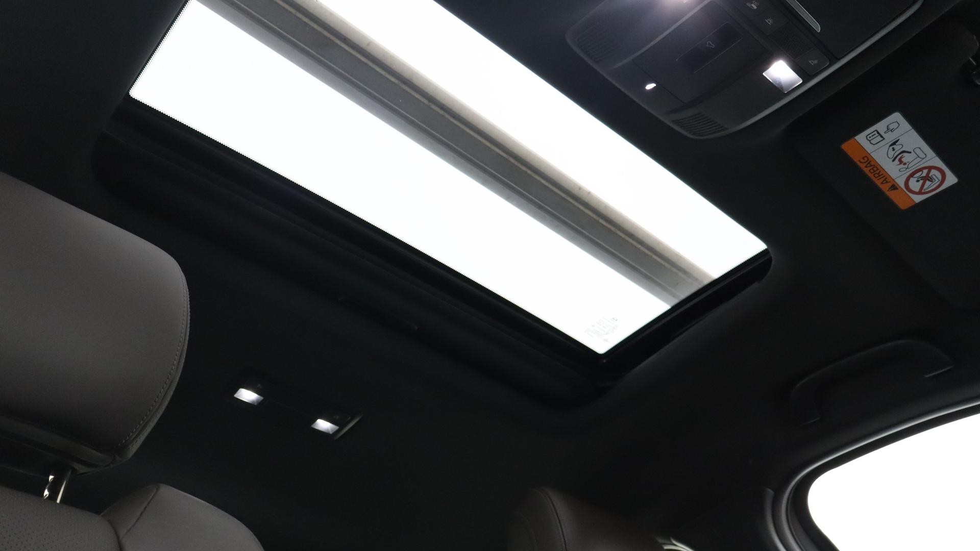 Mazda Cx-9 image 4