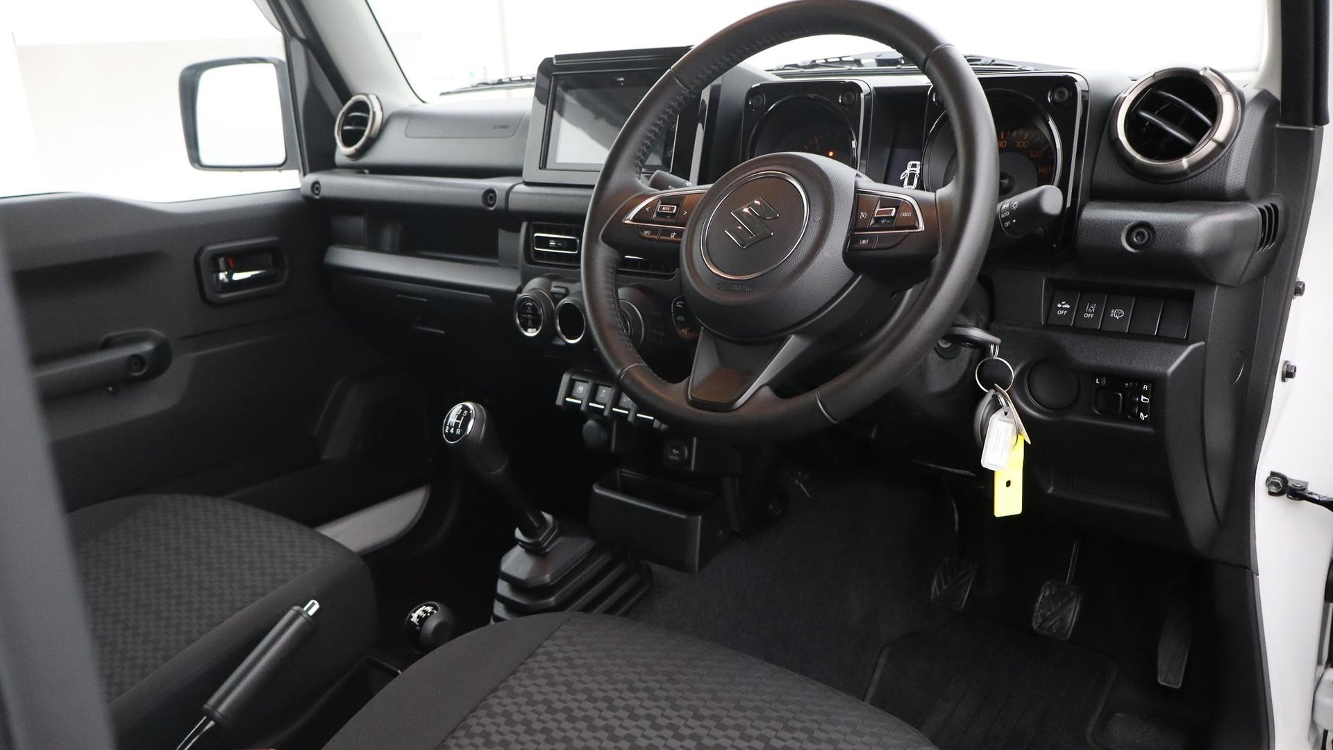 Suzuki Jimny image 4