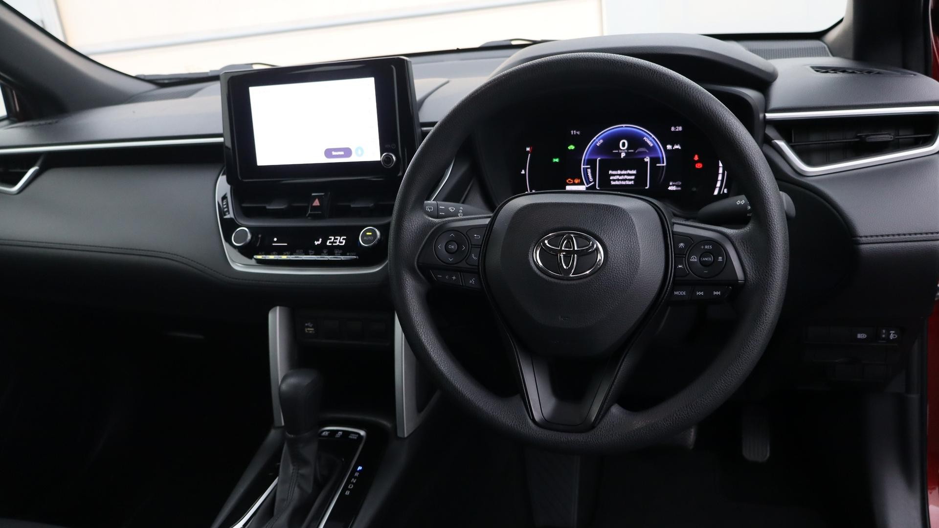 Toyota Corolla Cross image 4