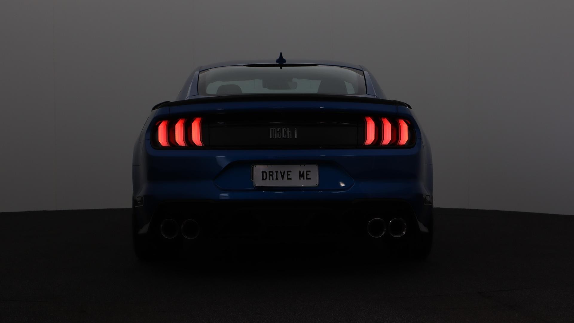 Ford Mustang image 4