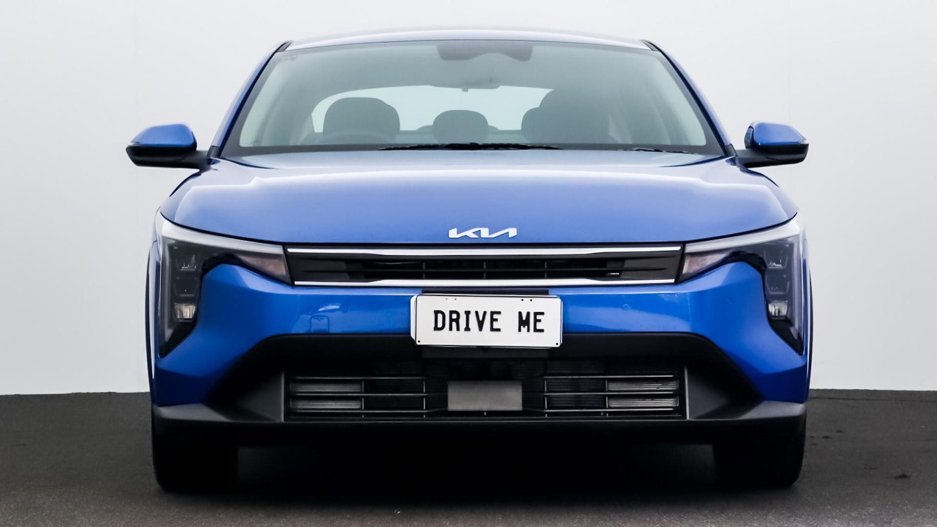 Kia K4 image 2