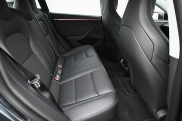 https://dvg-vehicle-assets.s3.amazonaws.com/U18383/atcfyf6ymp8mldj5hpptsxgfs.jpg