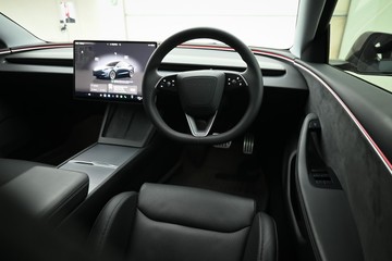 https://dvg-vehicle-assets.s3.amazonaws.com/U18383/p501m8p2ao3q06yq28ot8y1n.jpg