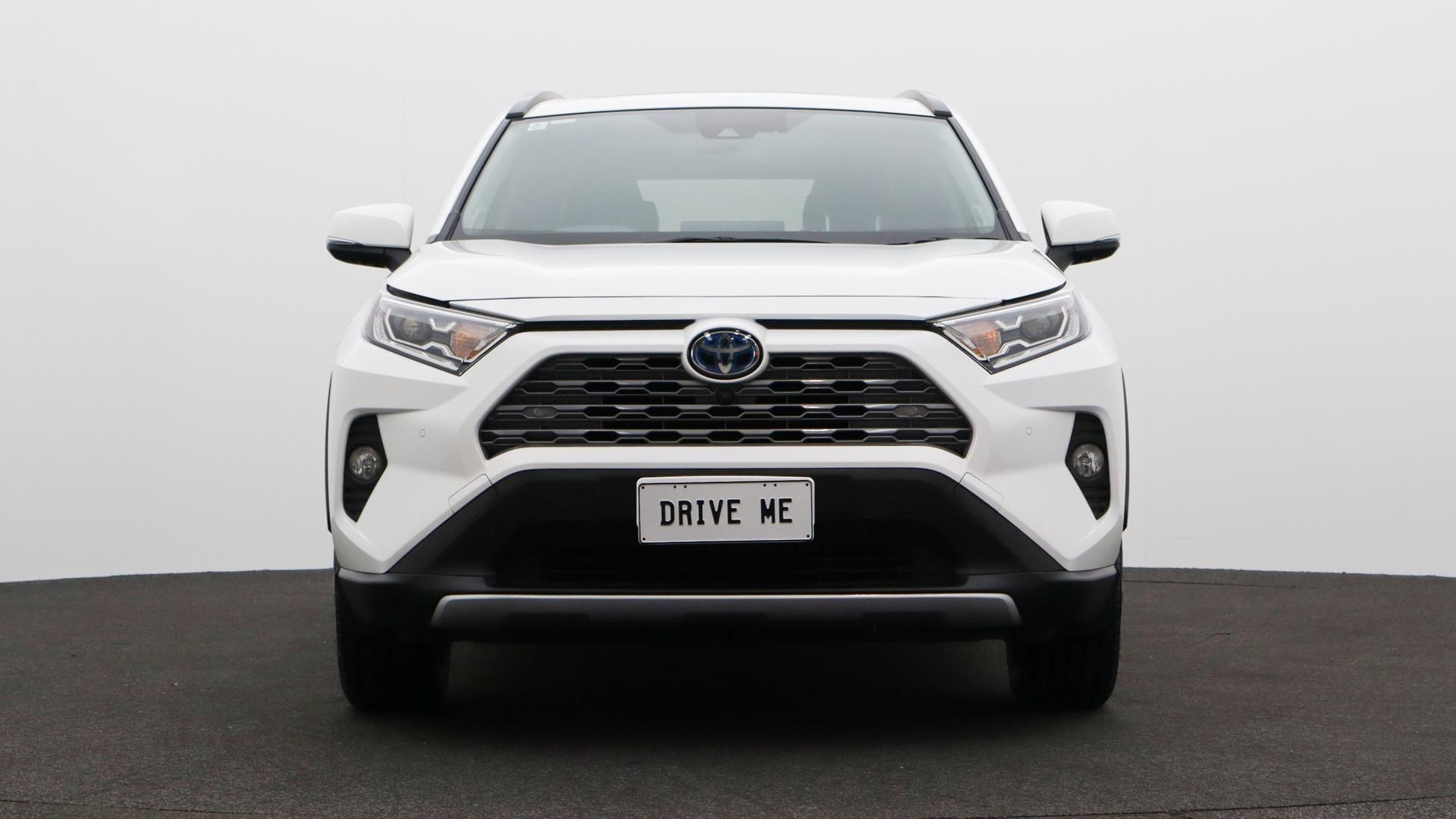 Toyota Rav4 image 2