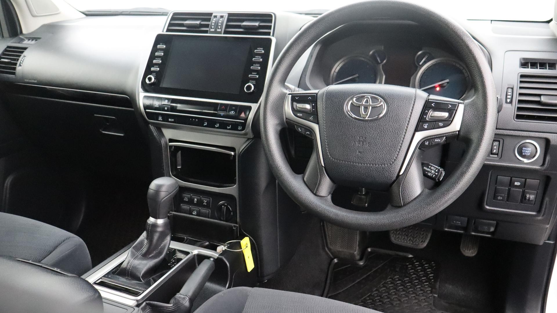 Toyota Landcruiser Prado image 4