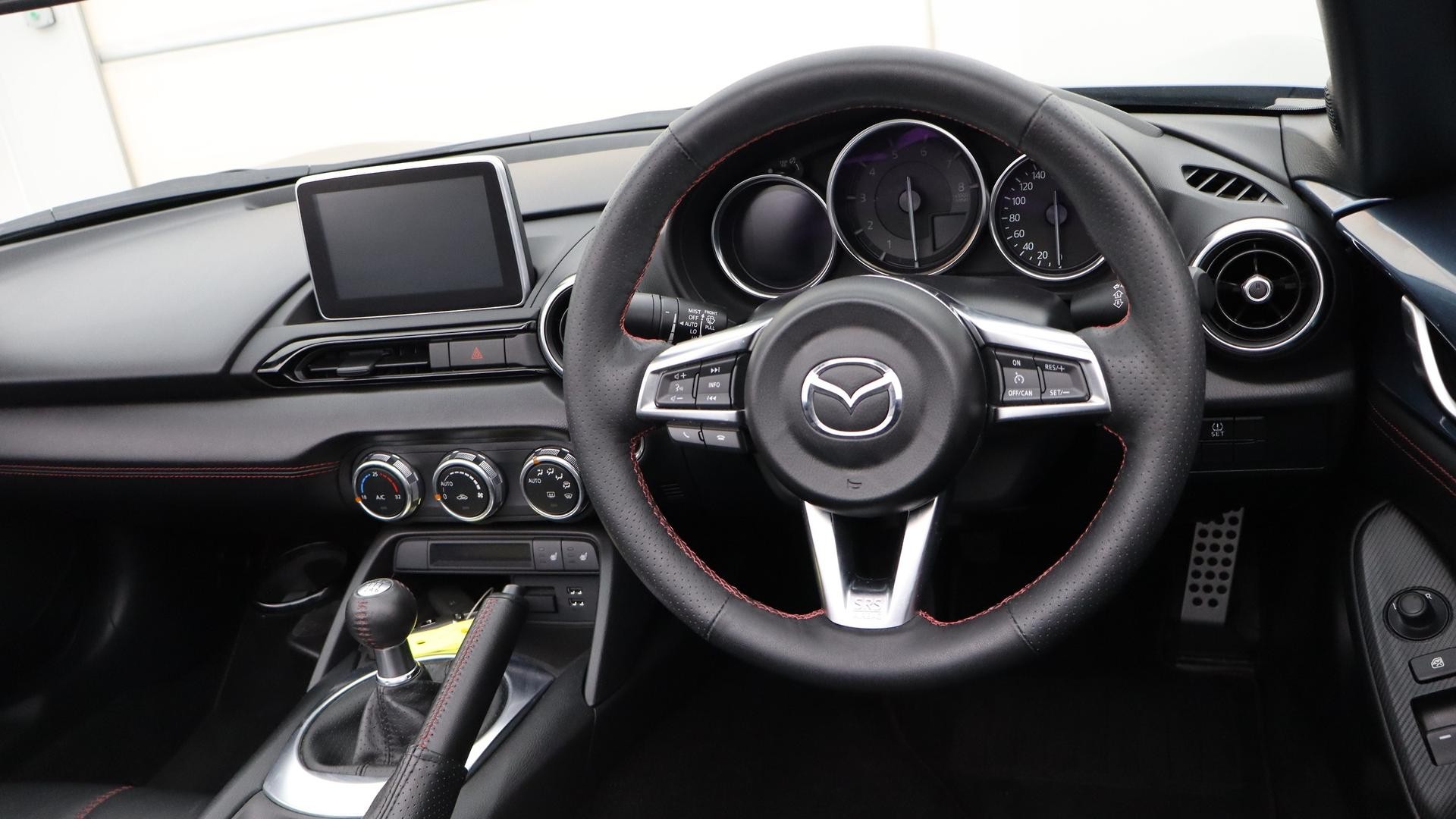 Mazda Mx-5 image 4