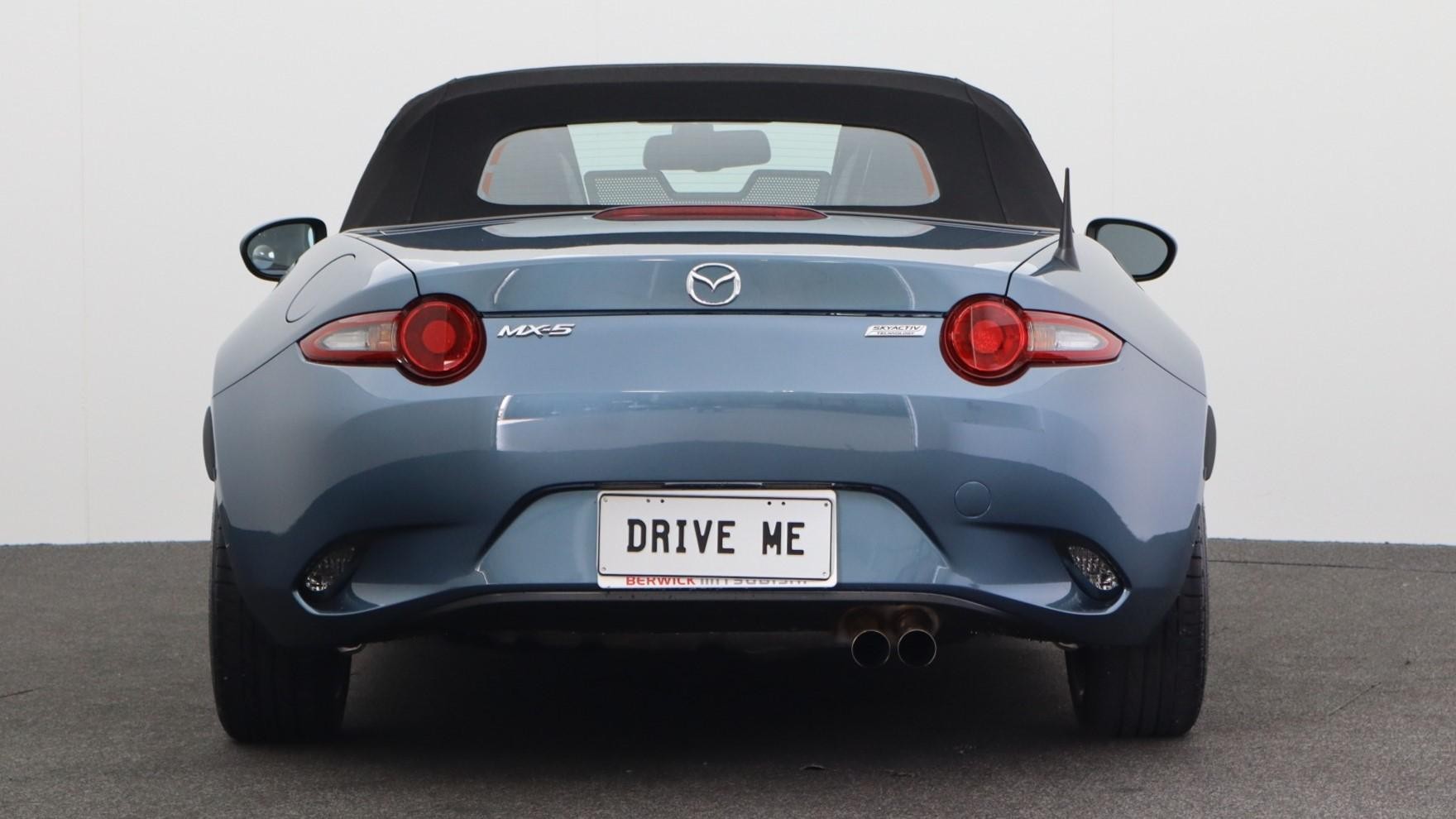 Mazda Mx-5 image 3