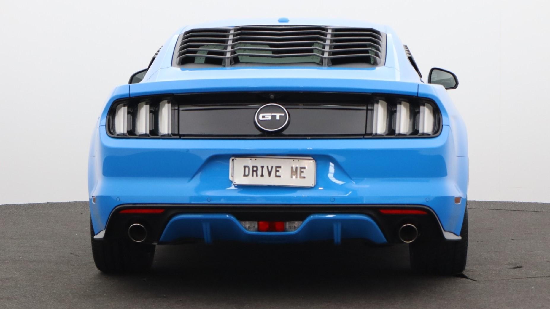 Ford Mustang image 3