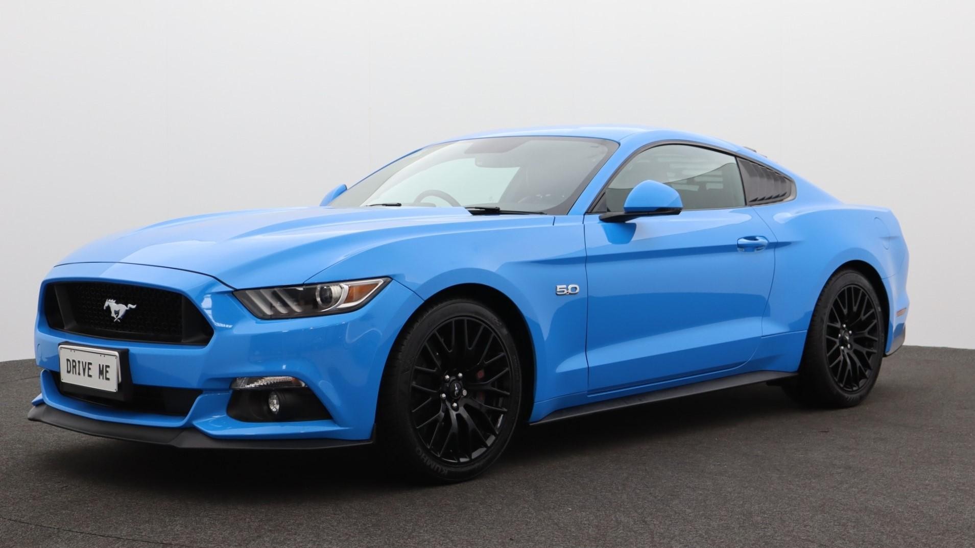 Ford Mustang image 1