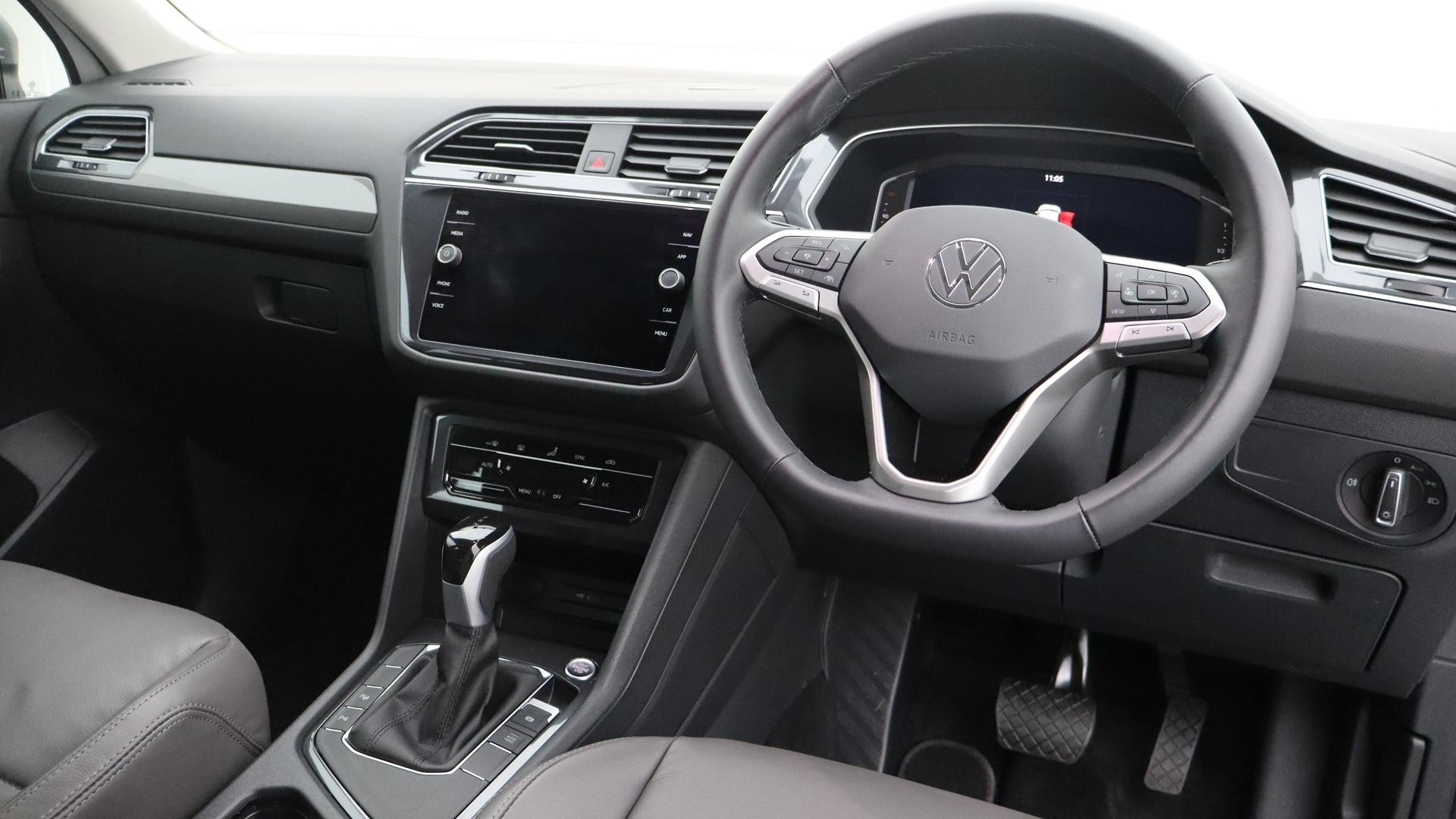 Volkswagen Tiguan image 4