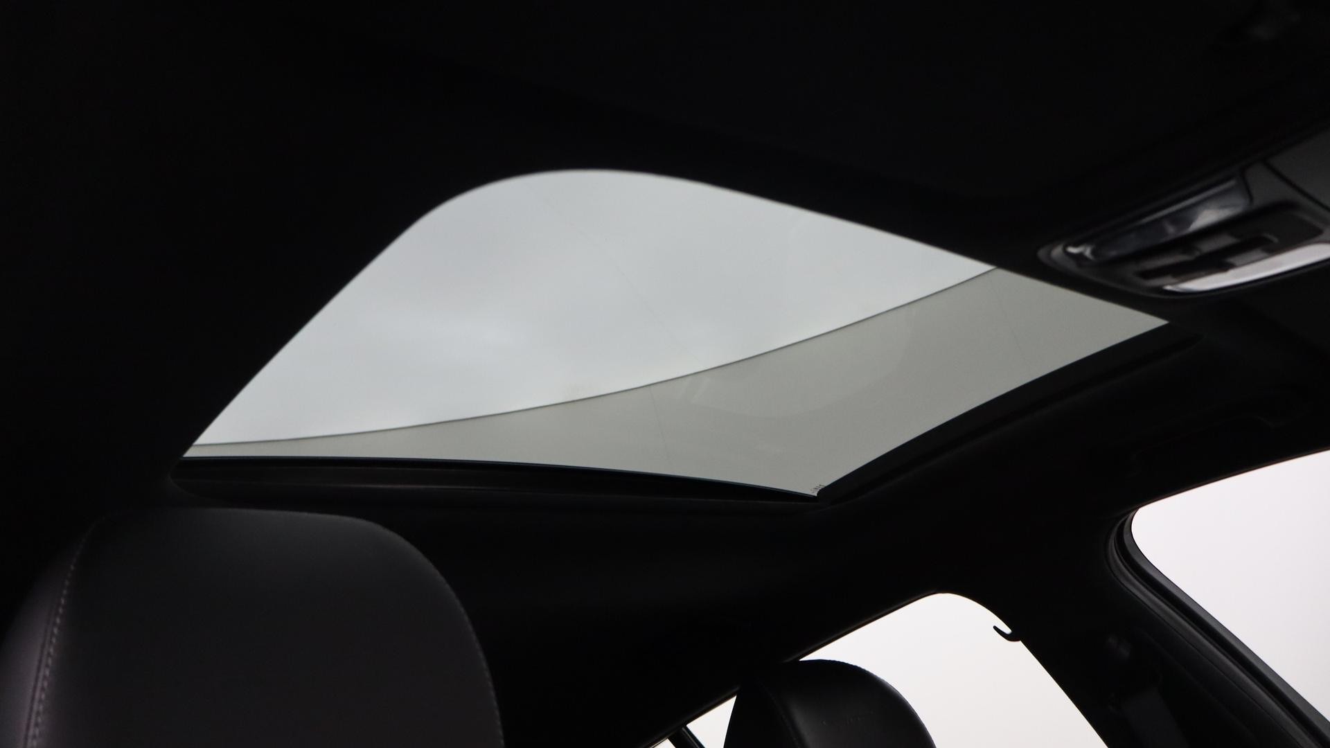 Kia Stinger image 4