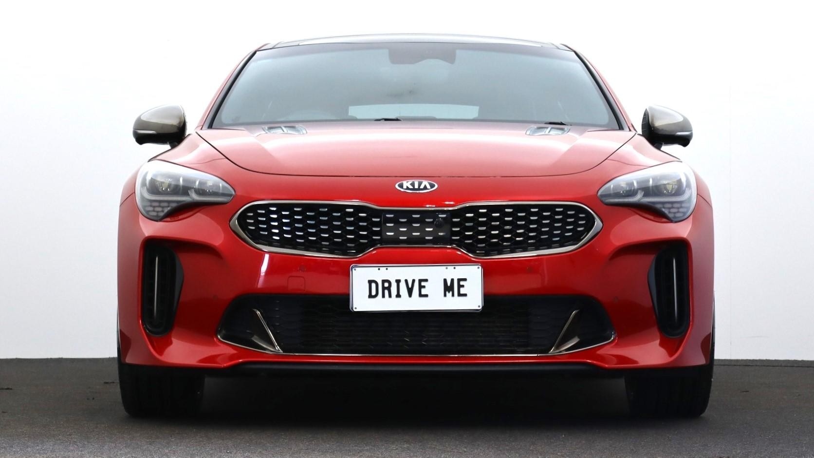 Kia Stinger image 2
