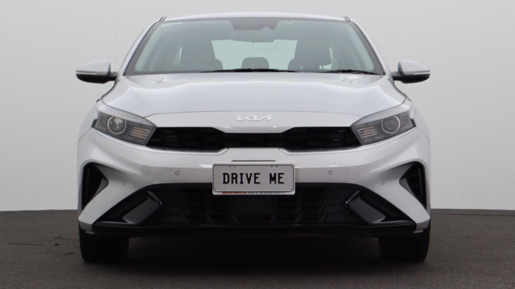 Kia Cerato image 2