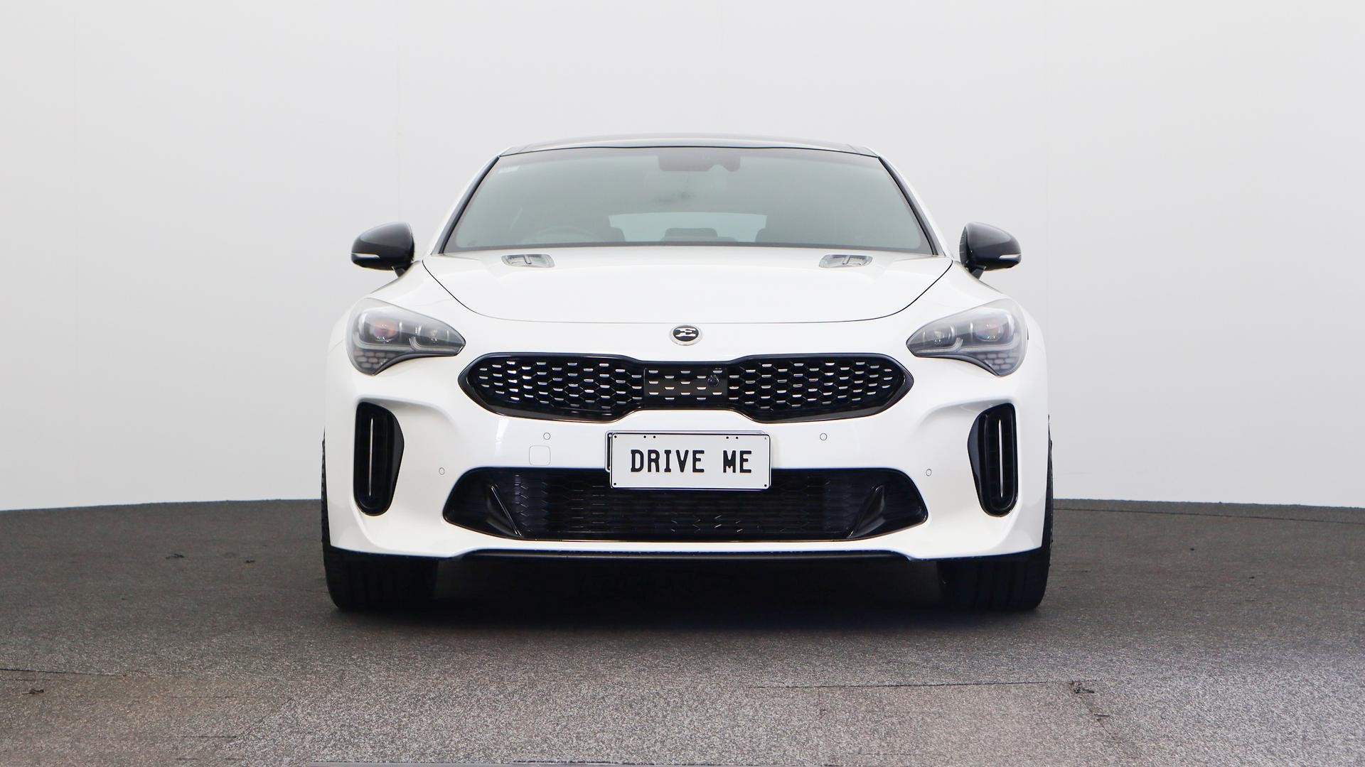 Kia Stinger image 2