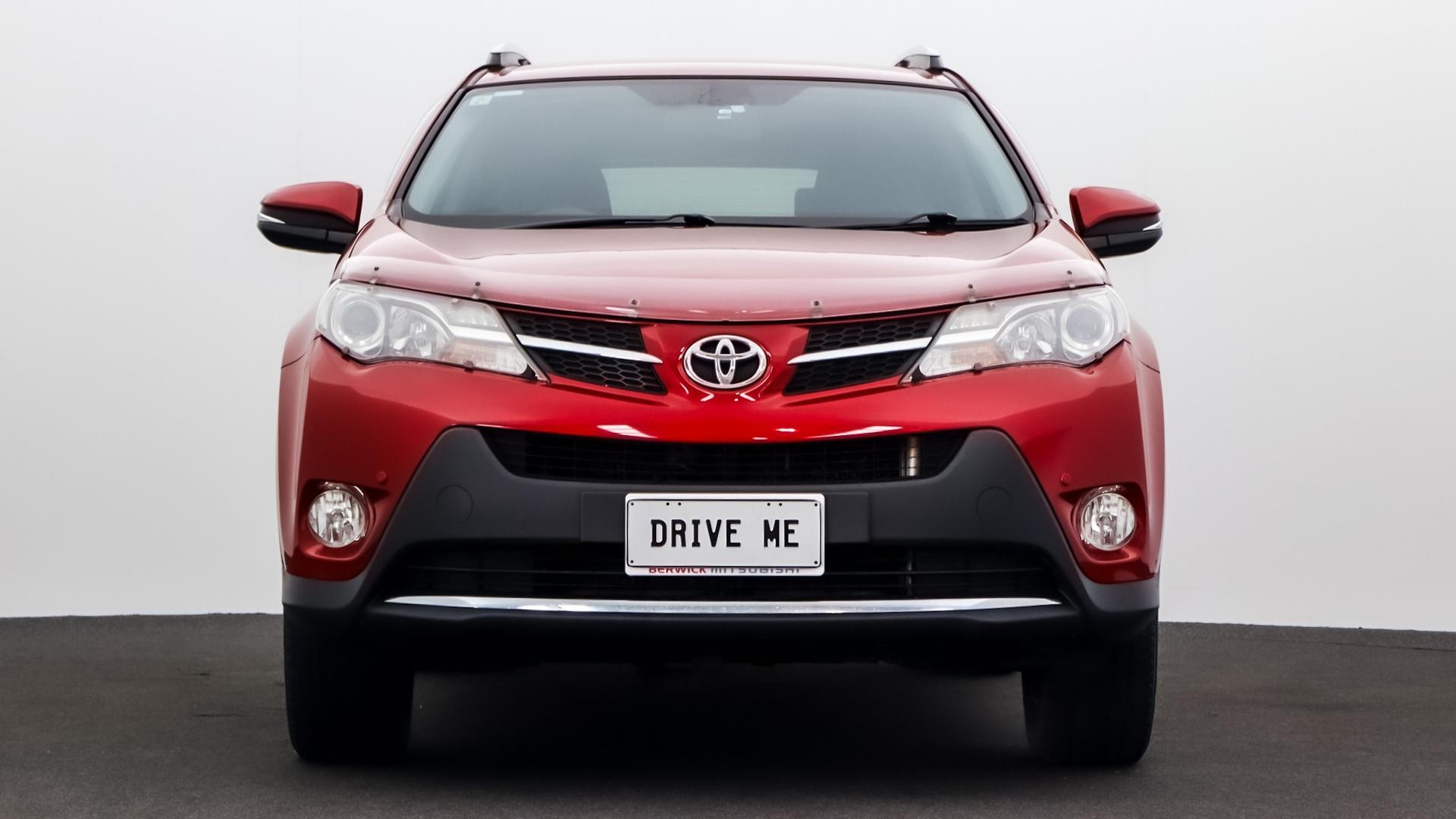 Toyota Rav4 image 2