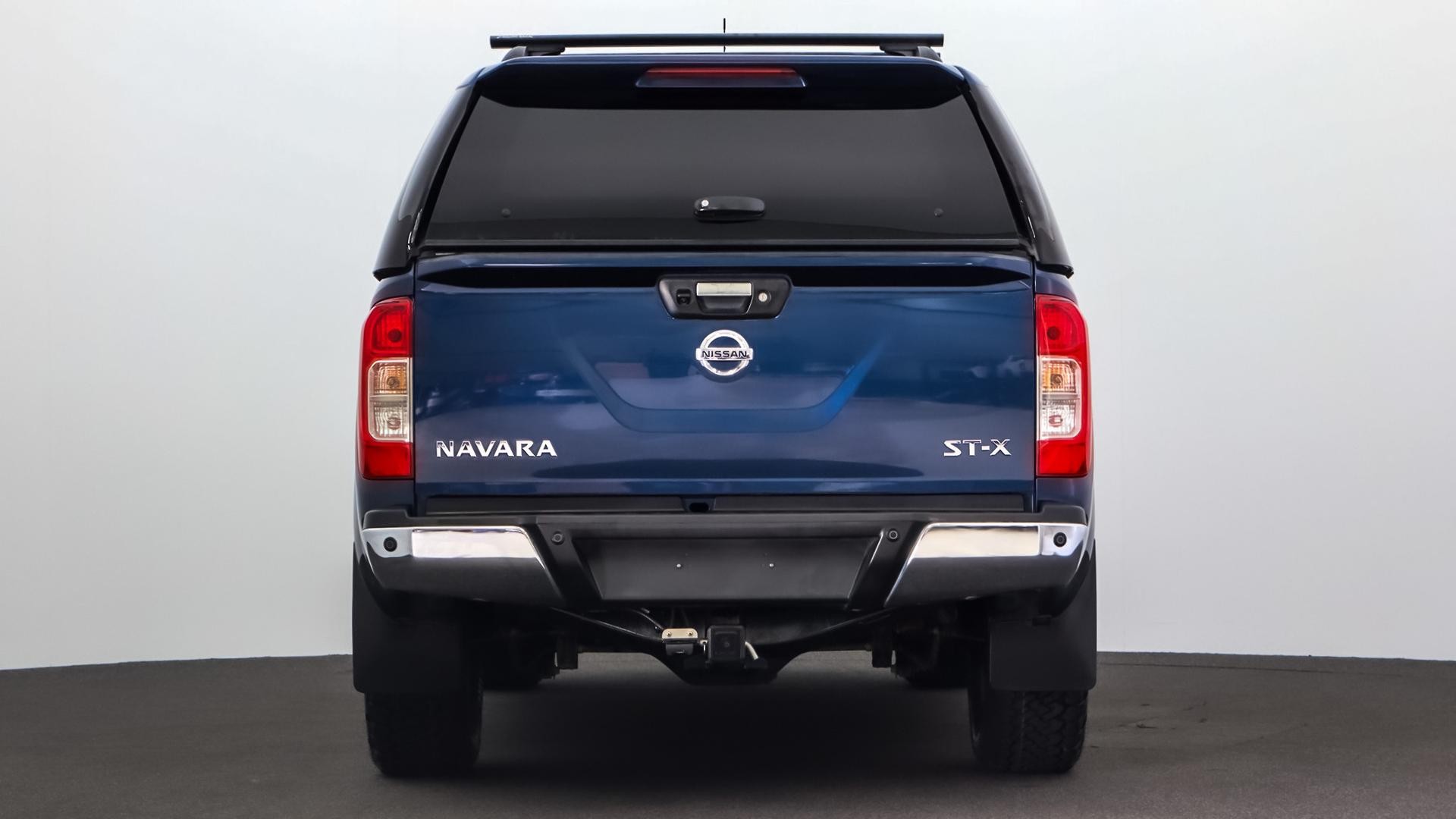 Nissan Navara image 3