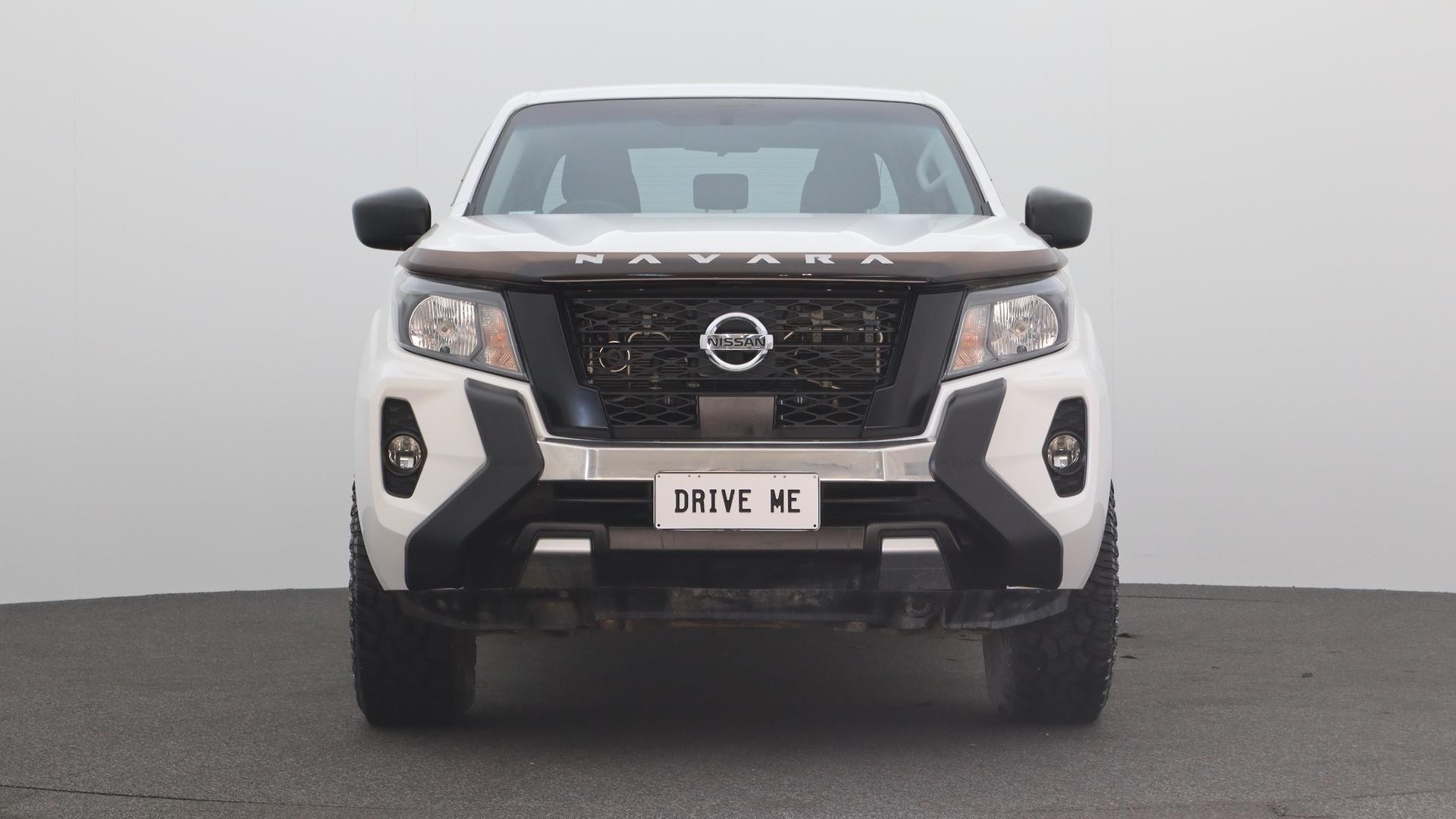 Nissan Navara image 2
