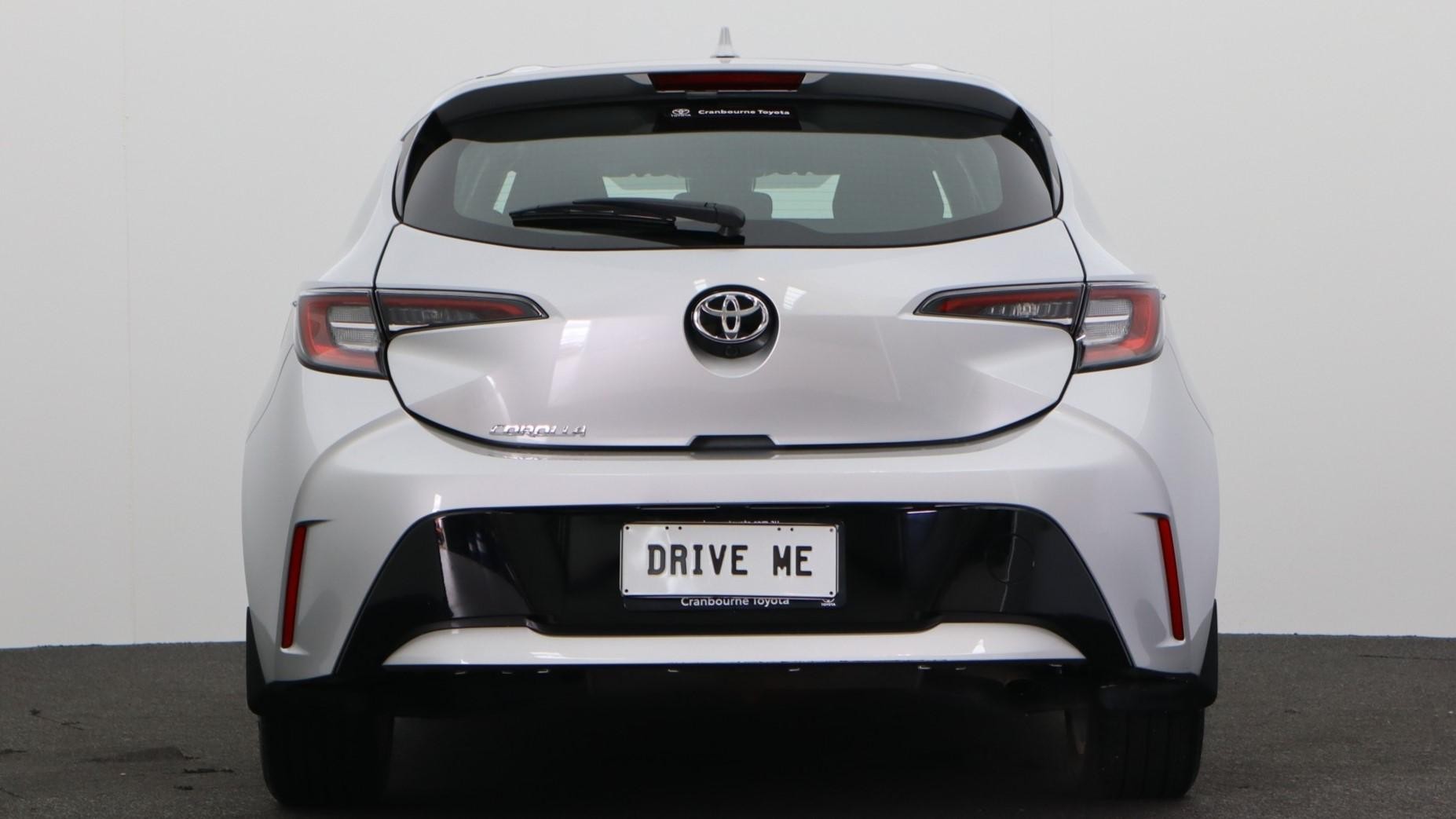 Toyota Corolla image 3