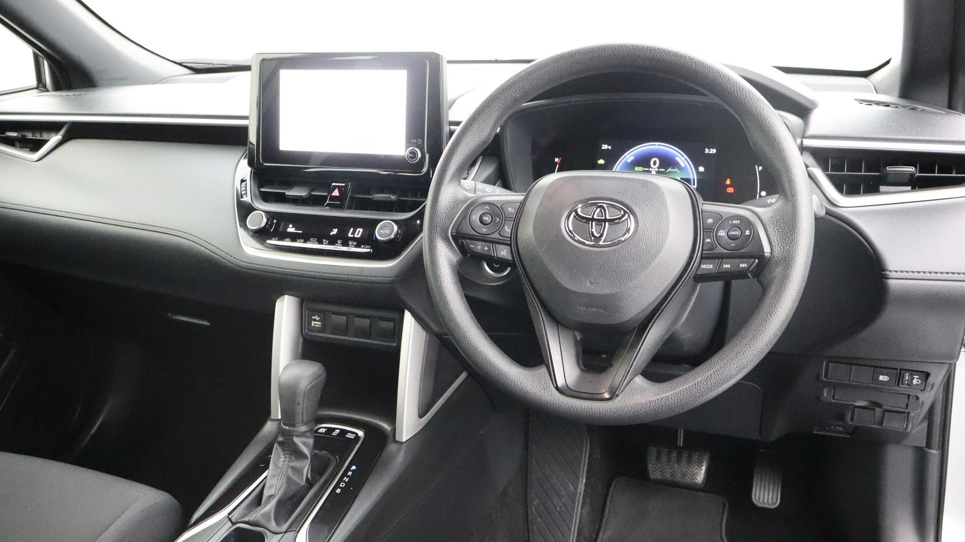 Toyota Corolla Cross image 4