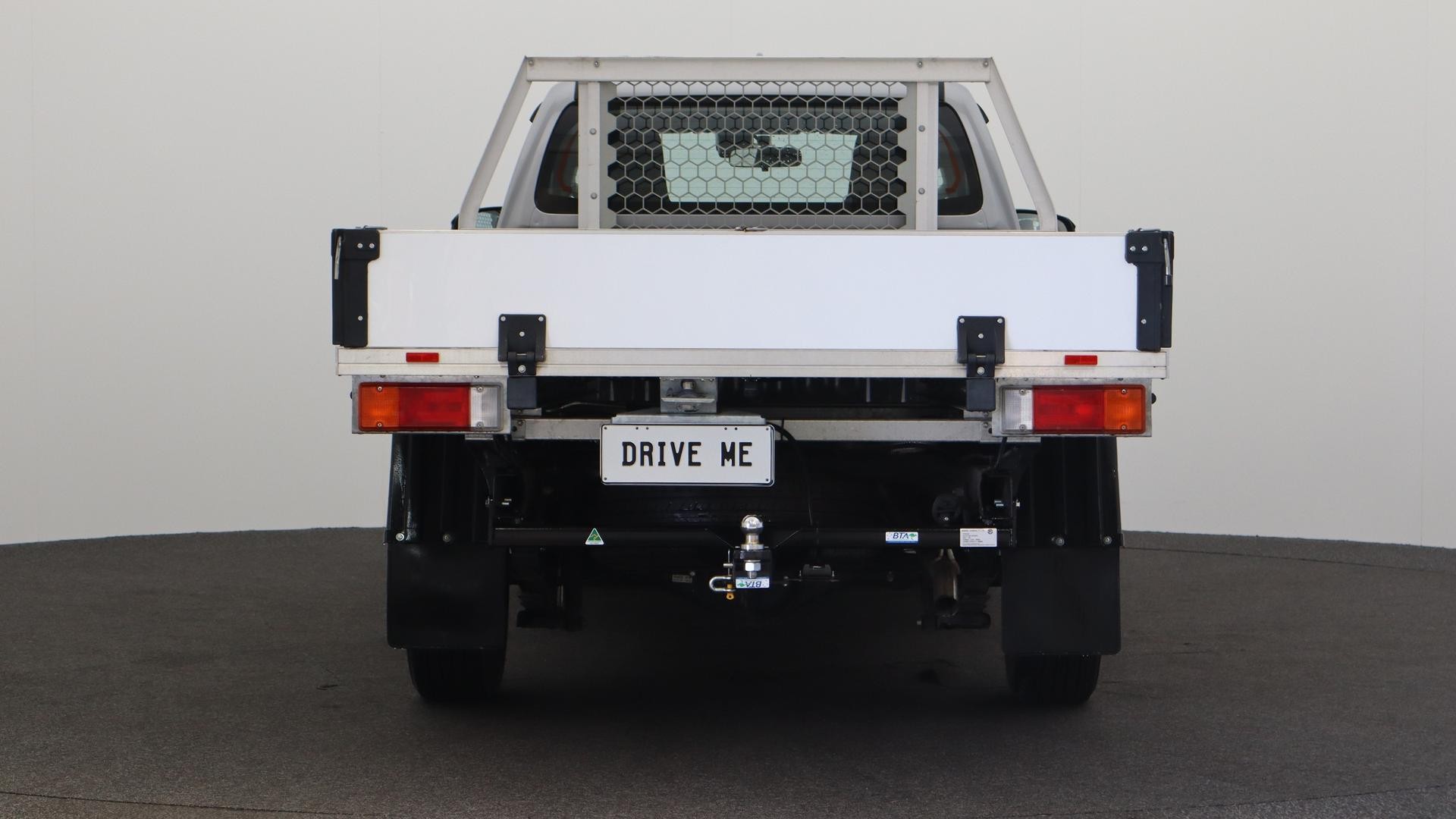 Toyota Hilux image 3