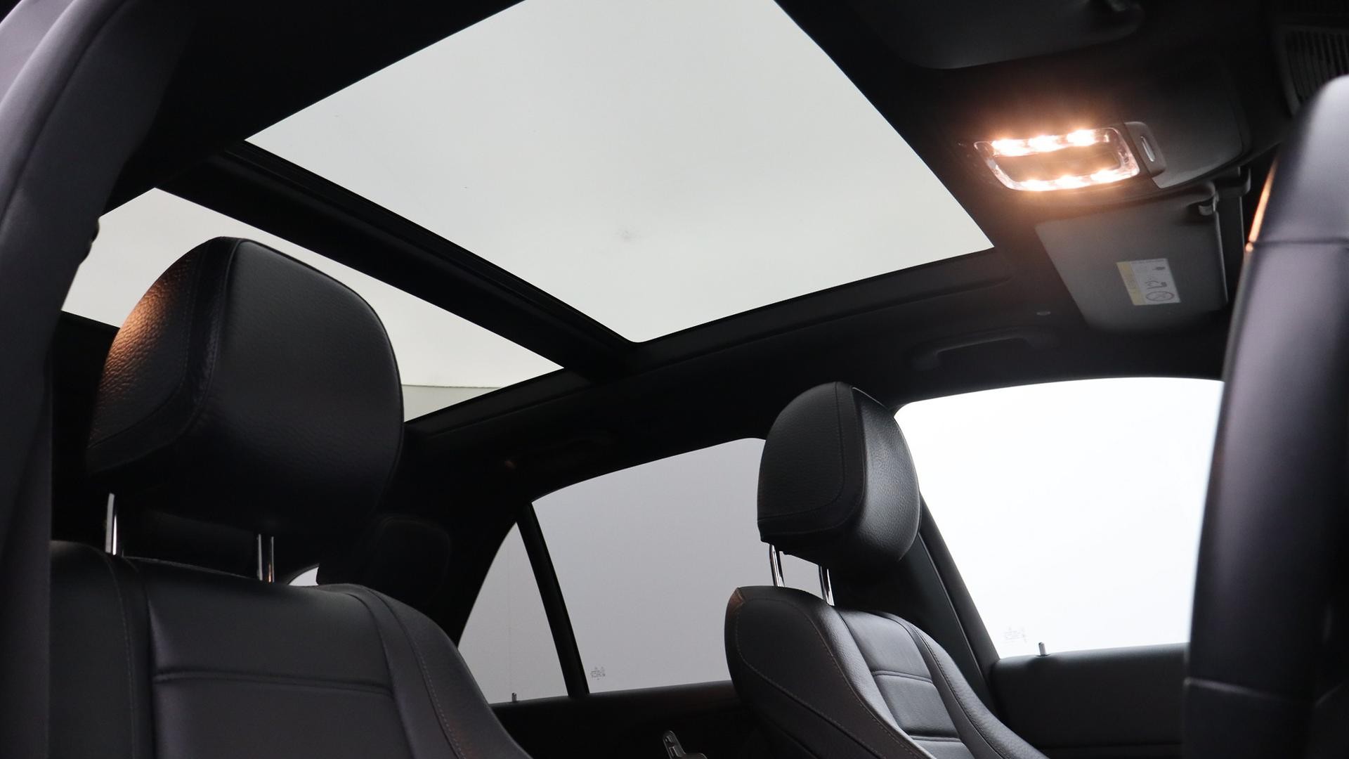 Mercedes Benz Gle-class image 4