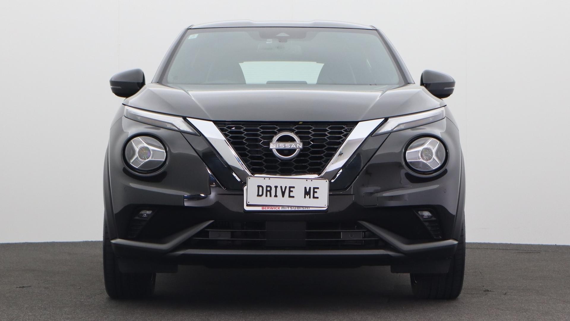 Nissan Juke image 2