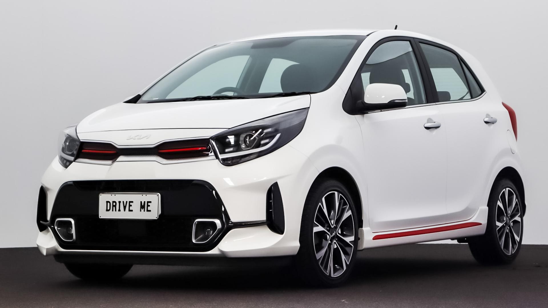 Kia Picanto image 1