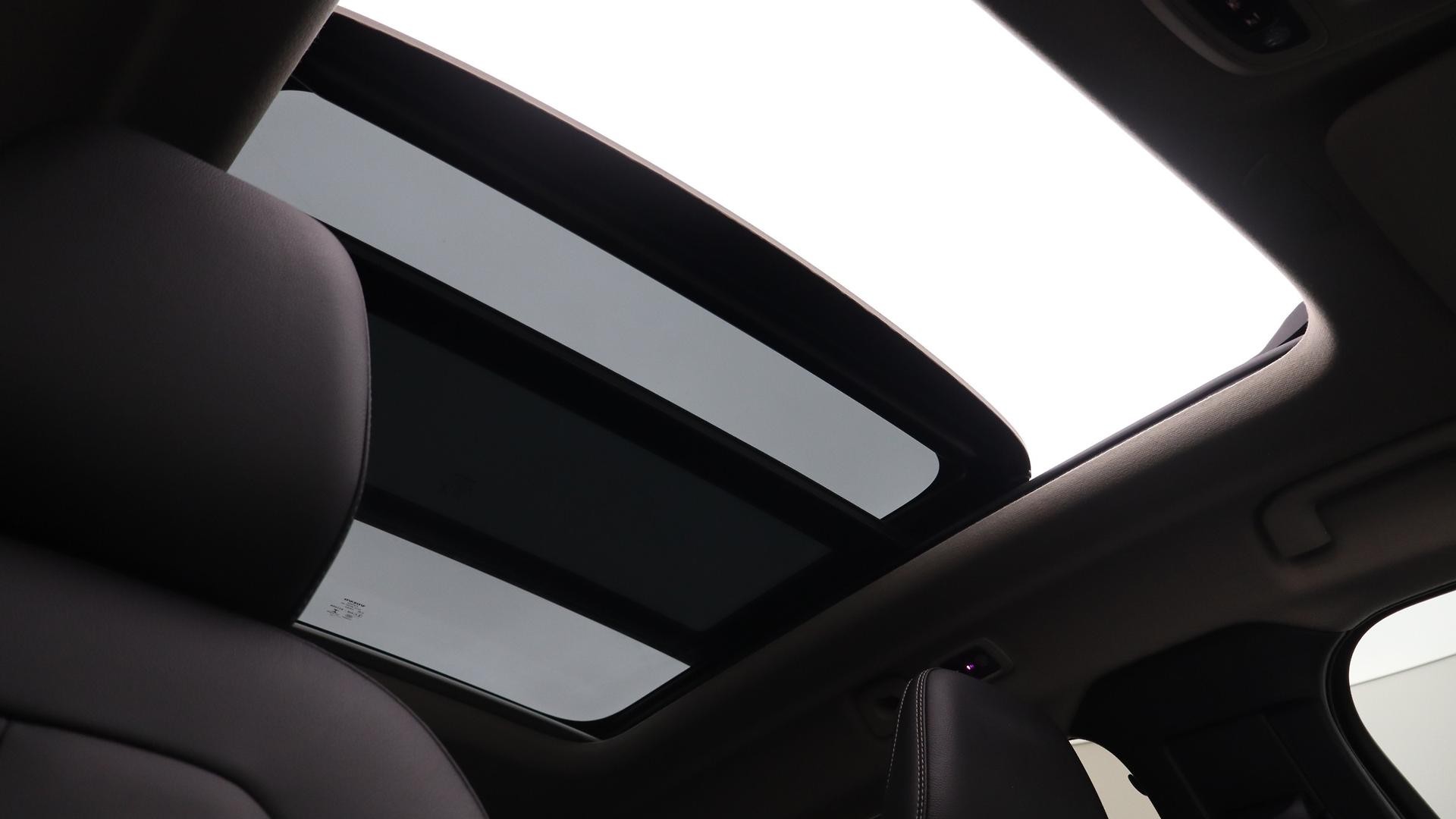 Volvo Xc40 image 4