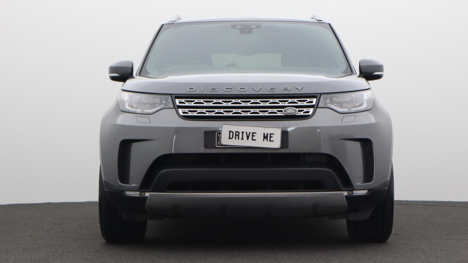 Land Rover Discovery image 2