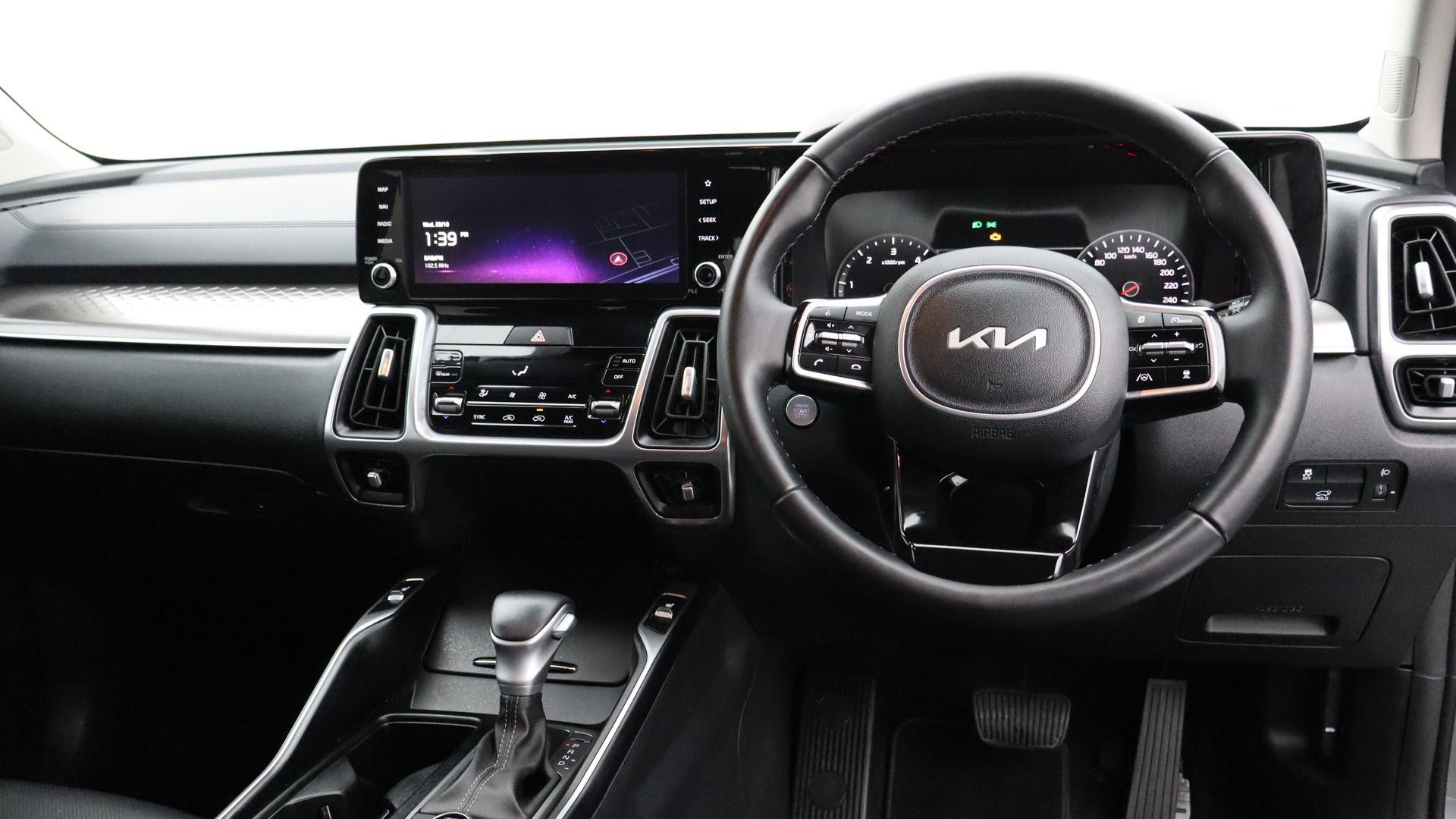 Kia Sorento image 4