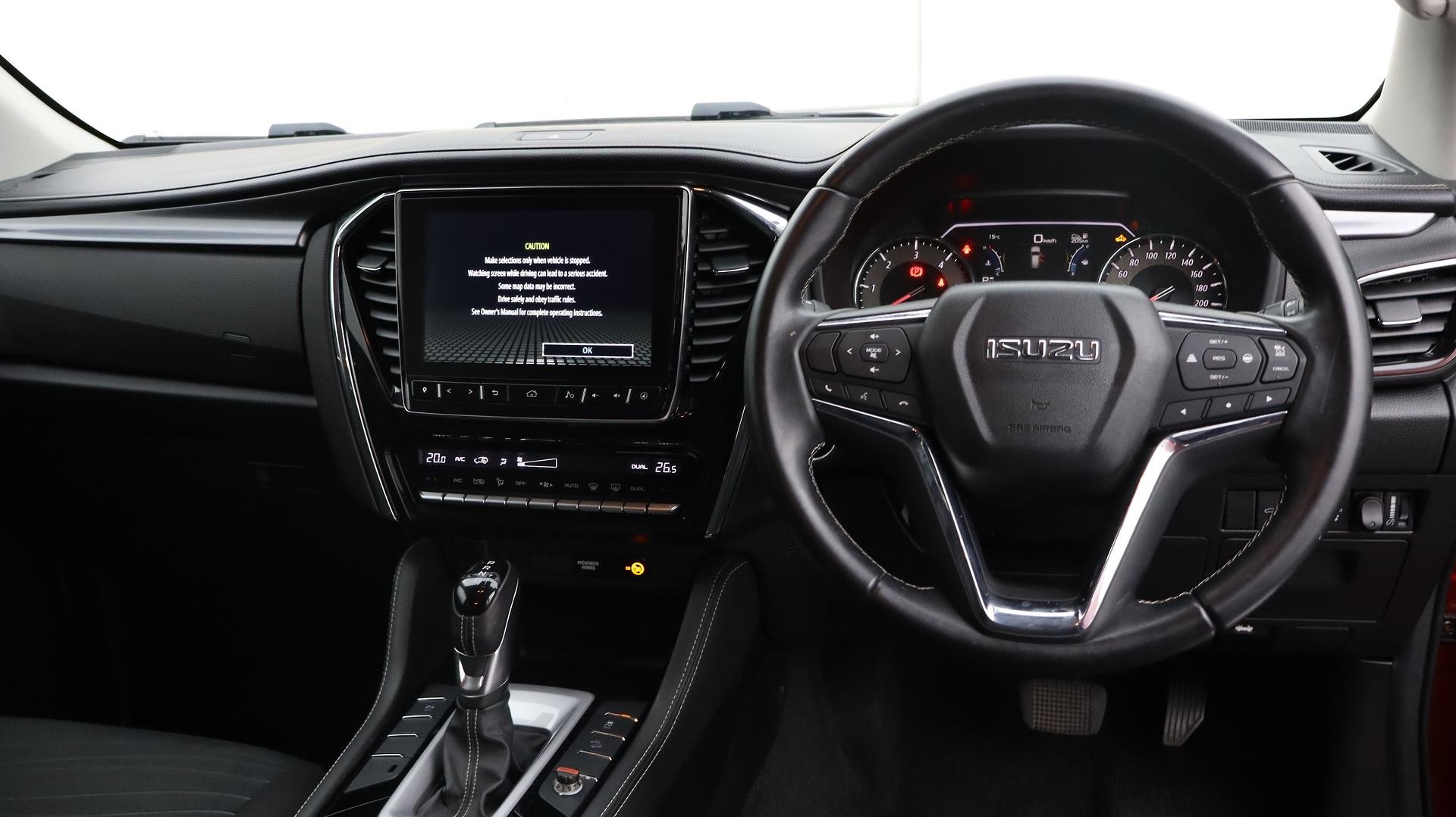 Isuzu Mu-x image 4