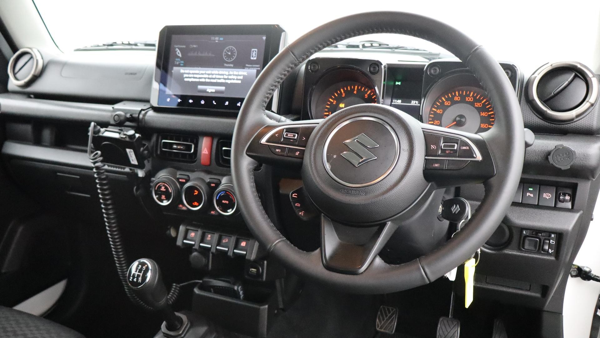 Suzuki Jimny image 4